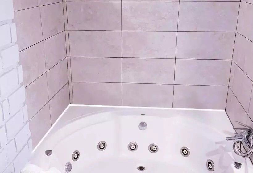 ユースホステル El Castillo