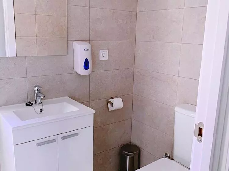 ユースホステル El Castillo