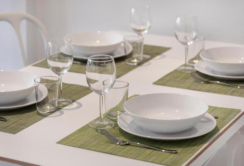 Alta House Apartments 4 Vents