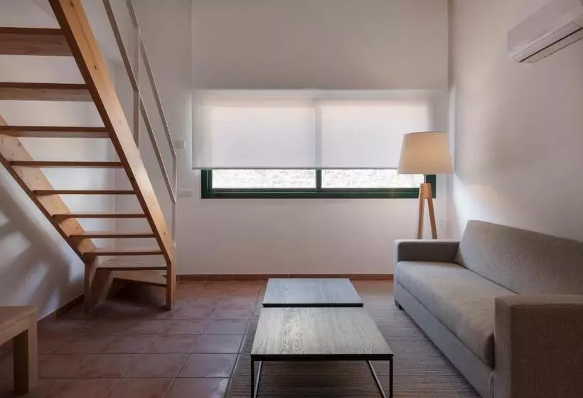 Alta House Apartments 4 Vents