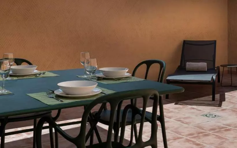 Alta House Apartments 4 Vents