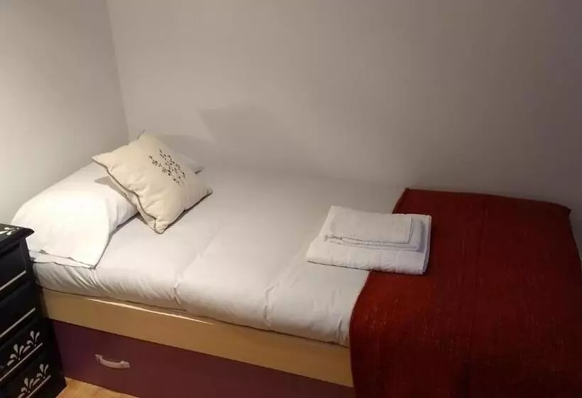 Apartamentos O Almacen