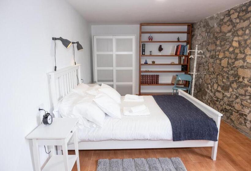 Apartamentos O Almacen