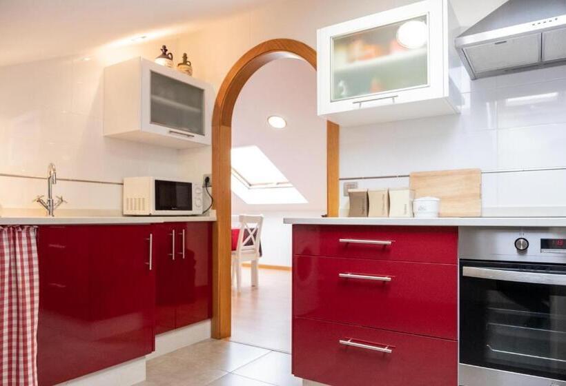 Apartamentos O Almacen