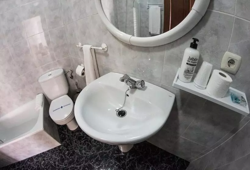 Hostal Caminito Del Rey