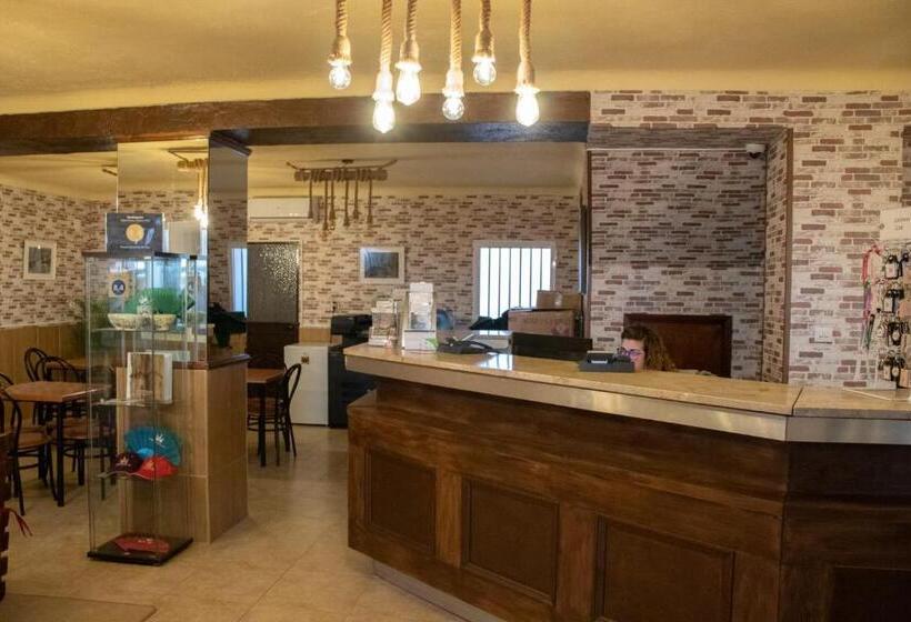 Hostal Caminito Del Rey