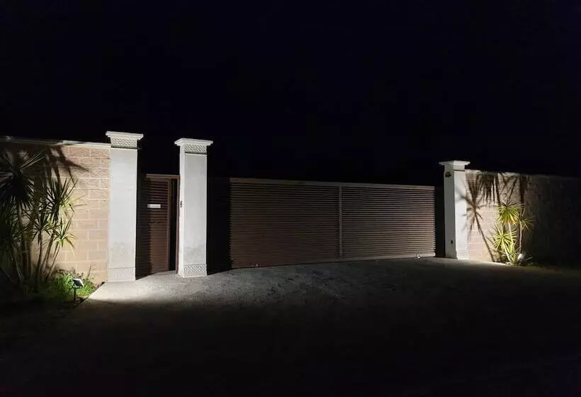 Hostelli El Huesped Del Sevillano