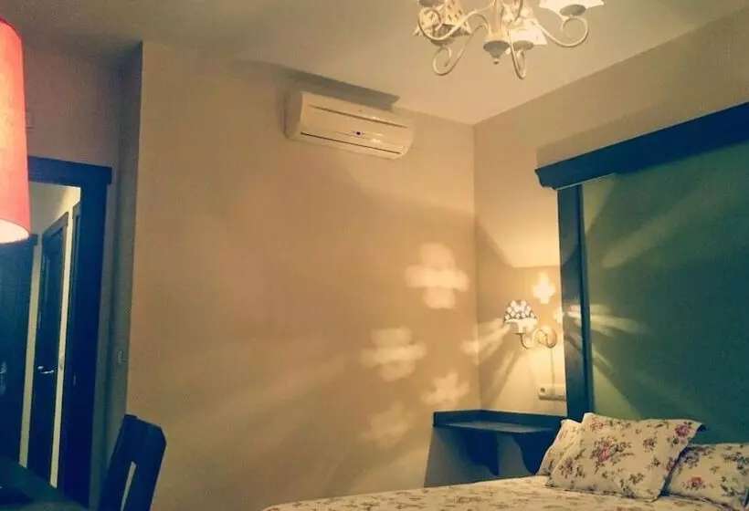 Hostelli El Huesped Del Sevillano