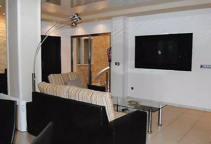 Hostelli Fuente De La Magdalena