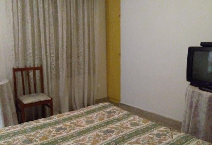 여관 Pensión  Mari Loli   Oficial