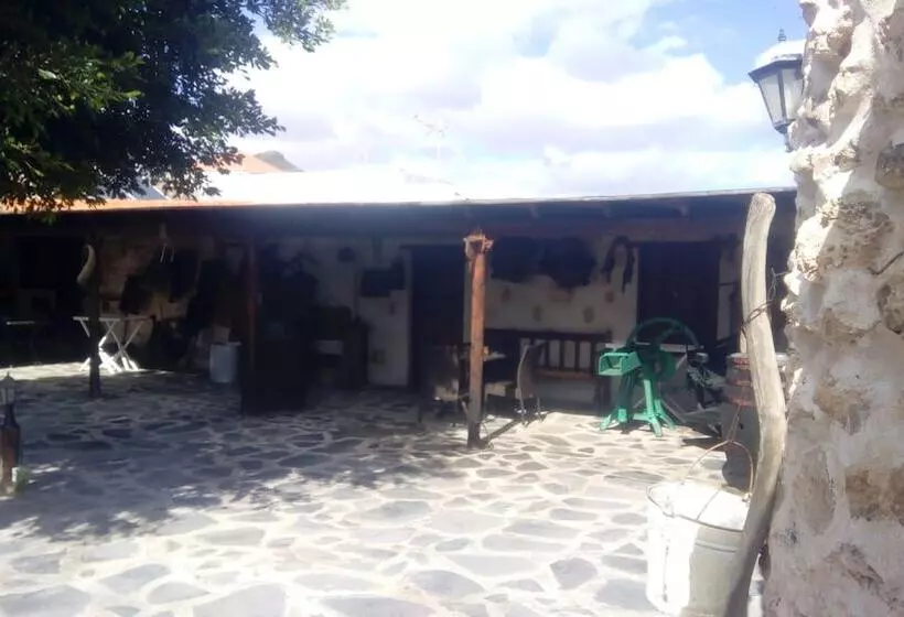 Maaseutuhotelli Agroturismo La Gayria