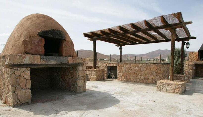 هتل روستایی Agroturismo La Gayria