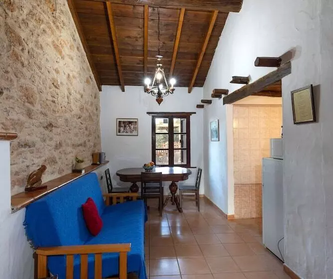 Maaseutuhotelli Agroturismo La Gayria