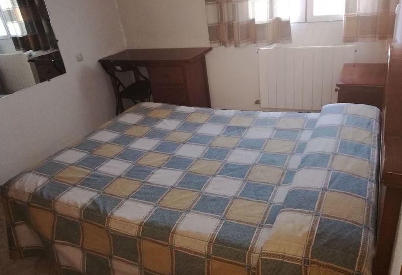 膳宿费 Alojamiento Cr Cuatro Caminos