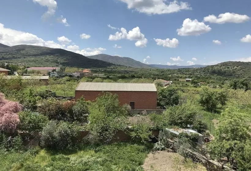 Majatalo Alojamiento Cr Cuatro Caminos