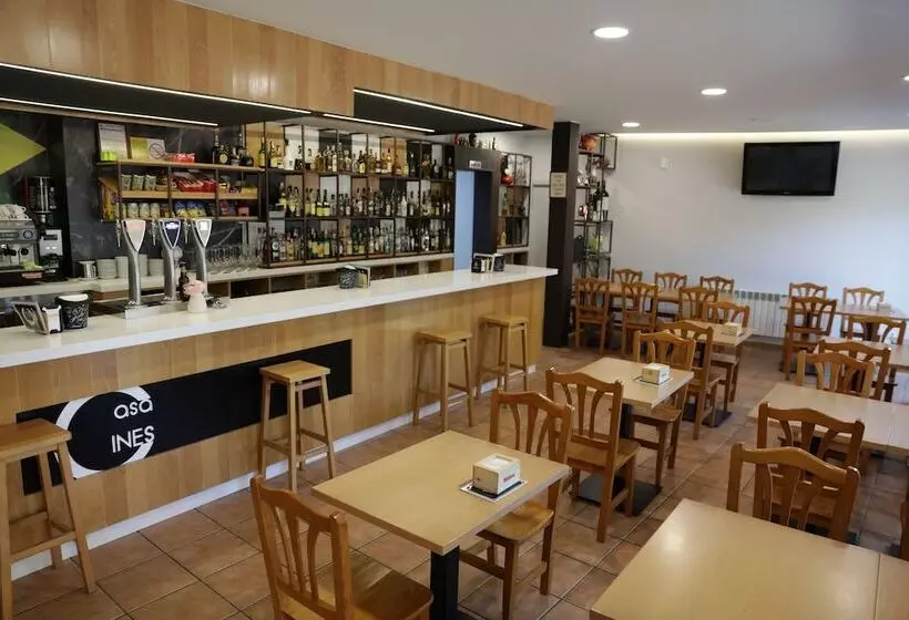 Pensión Casa Cines Restaurante