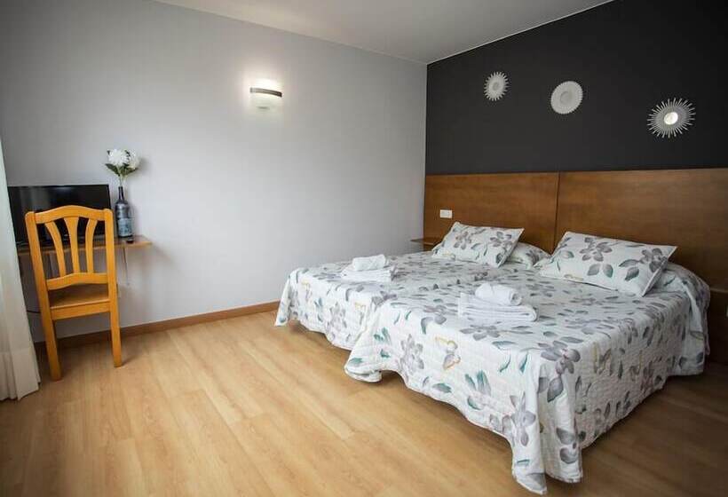 Pensión Casa Cines Restaurante