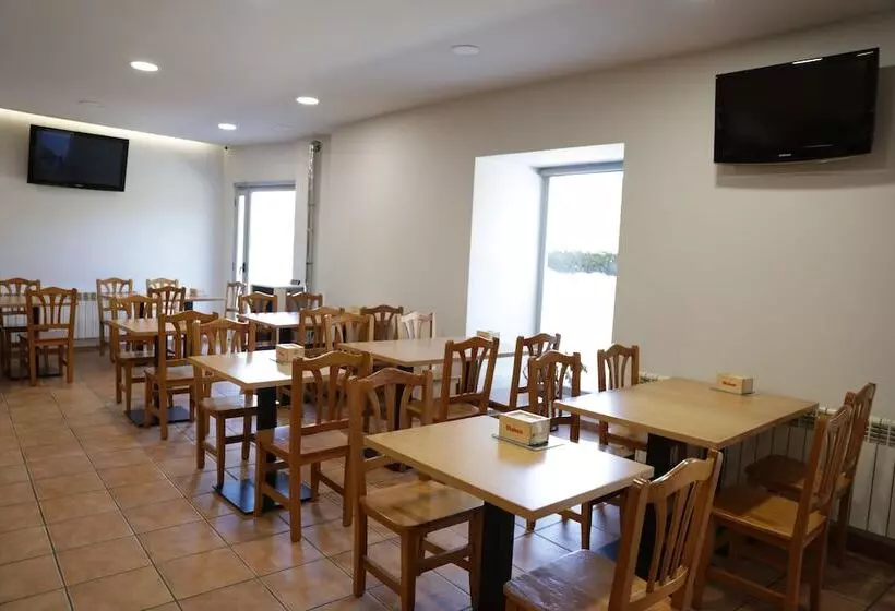 Pensión Casa Cines Restaurante