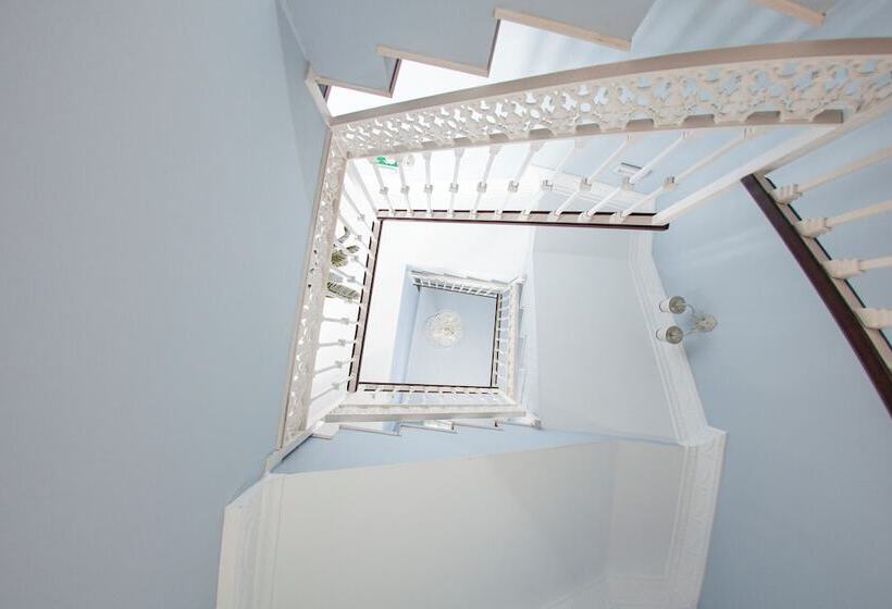 بنسيون Casa Rural La Pajarona