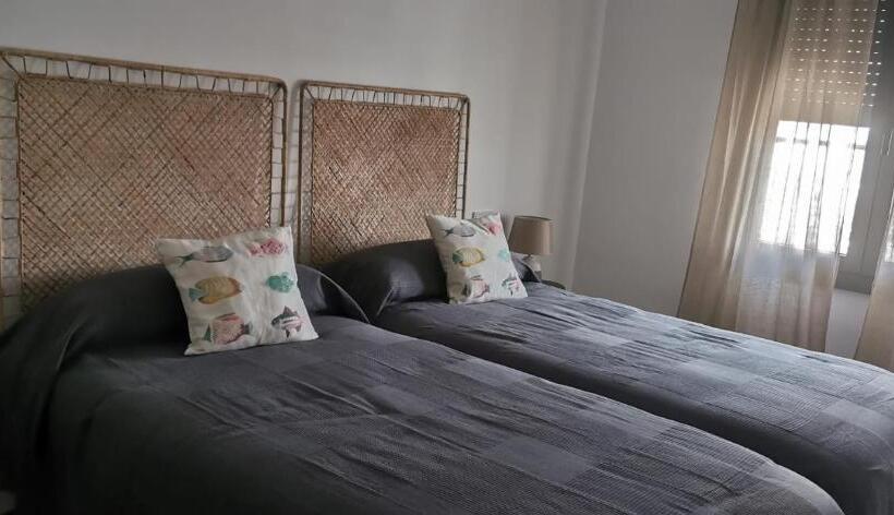 פנסיון Hostal Sa Malica