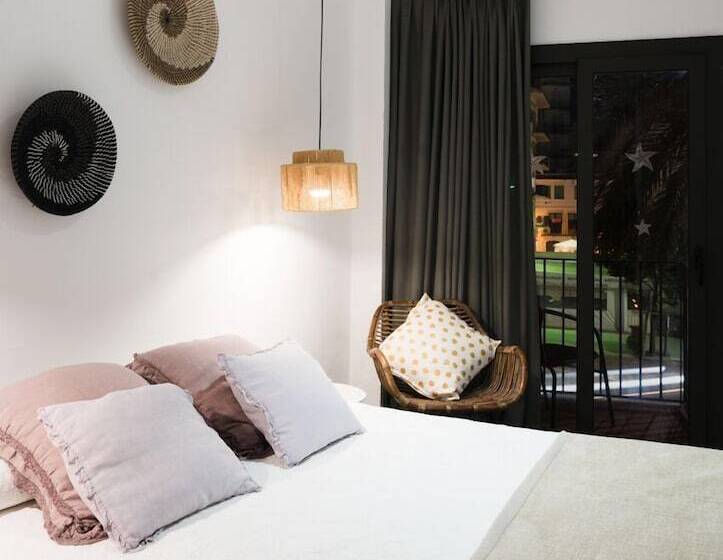 פנסיון Hostal Sa Malica