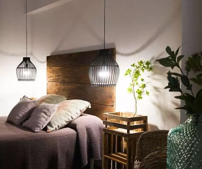 ペンション Hostal Sa Malica