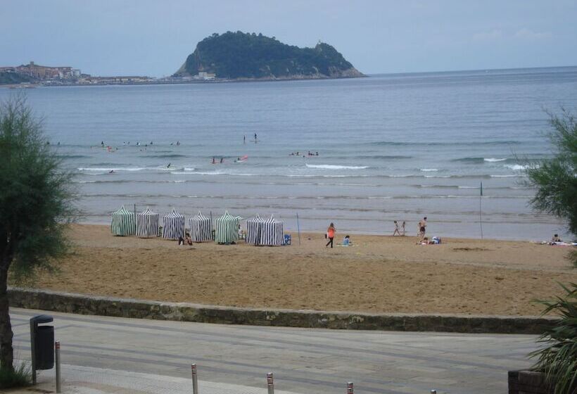 Pensión Zarauz Playa