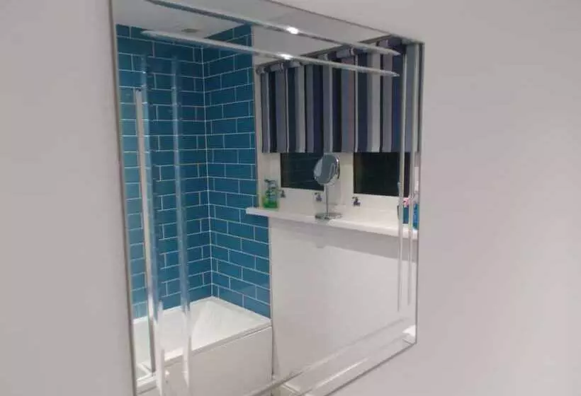 Aamiaismajoitus (B&B) Bluebell Bank