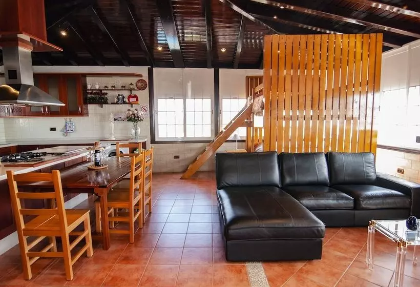 Casa Mercedes Ii
