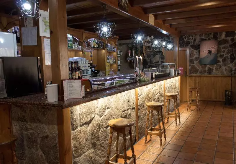 Hostal Restaurante Riofrio