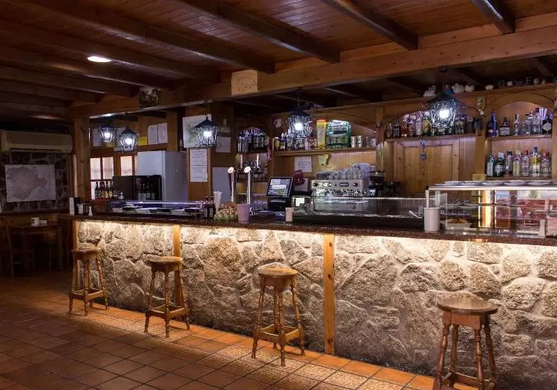 Hostal Restaurante Riofrio