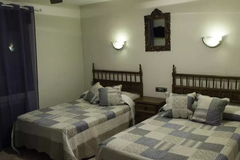 Hostal Restaurante Riofrio