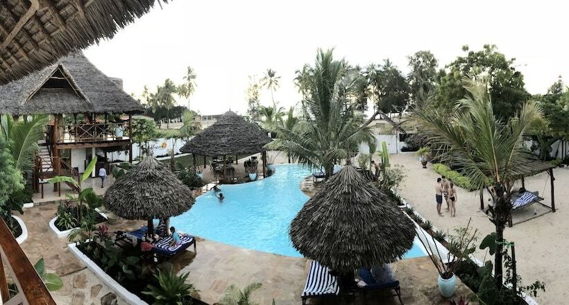 בית מלון כפרי Maisha Nungwi