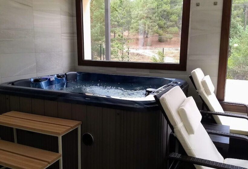 ホテル Rural El Nido De Pinares