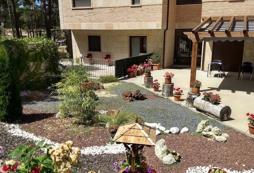 ホテル Rural El Nido De Pinares