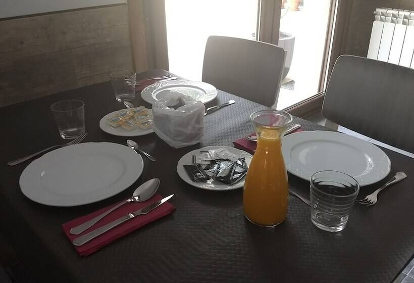 ホテル Rural El Nido De Pinares