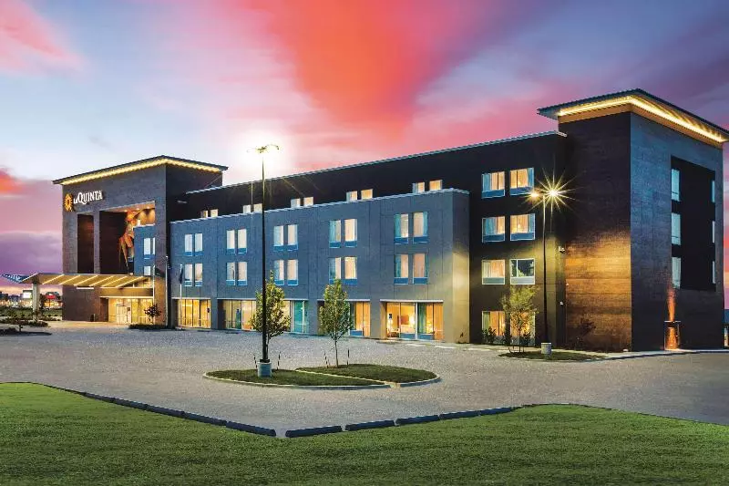Hotelli La Quinta By Wyndham Wichita Northeast