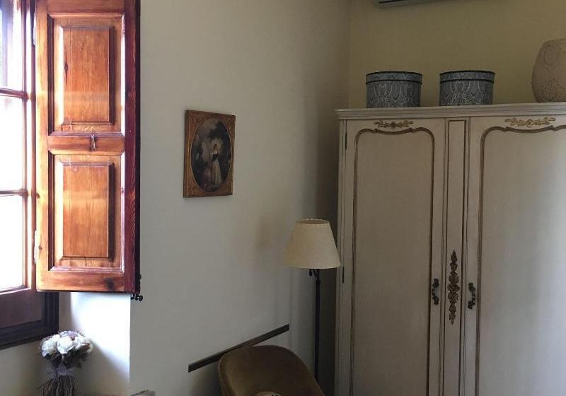 בית מלון כפרי Masia Can Vive