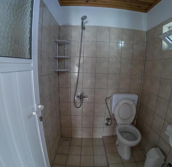 בית מלון כפרי Midas Pension