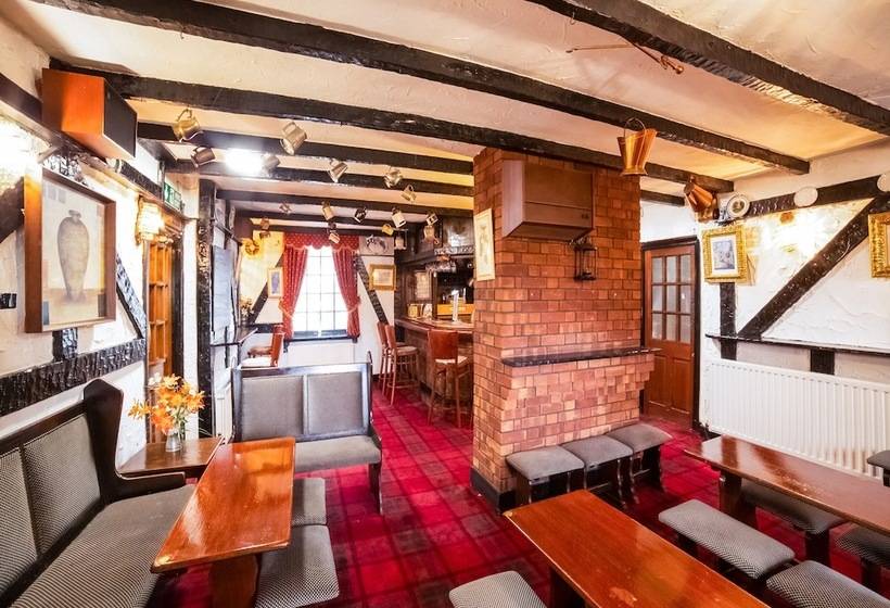 호텔 OYO The Royal