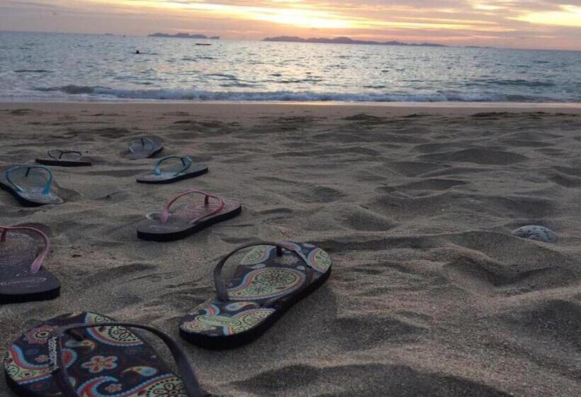 هتل Sun Smile Beach Koh Jum