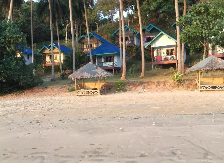 ホテル Sun Smile Beach Koh Jum