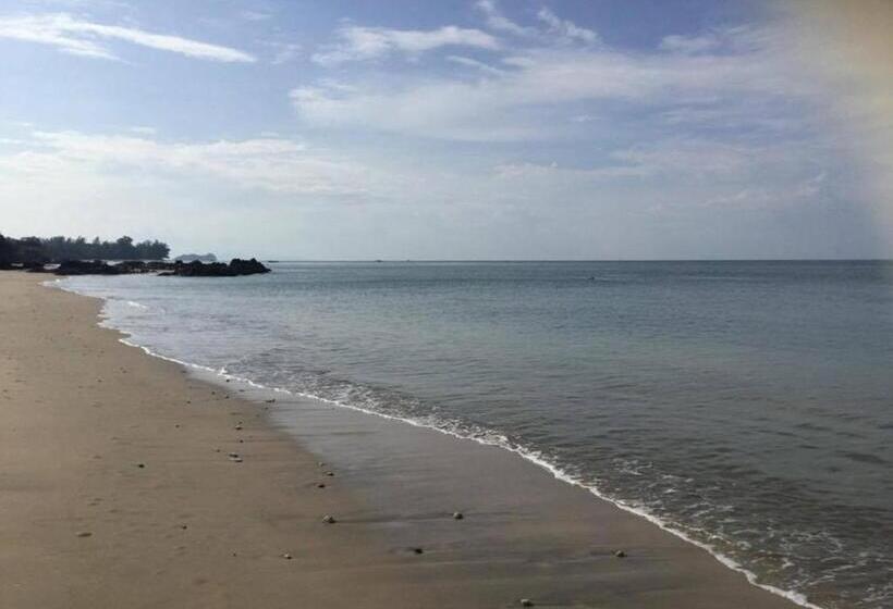 هتل Sun Smile Beach Koh Jum