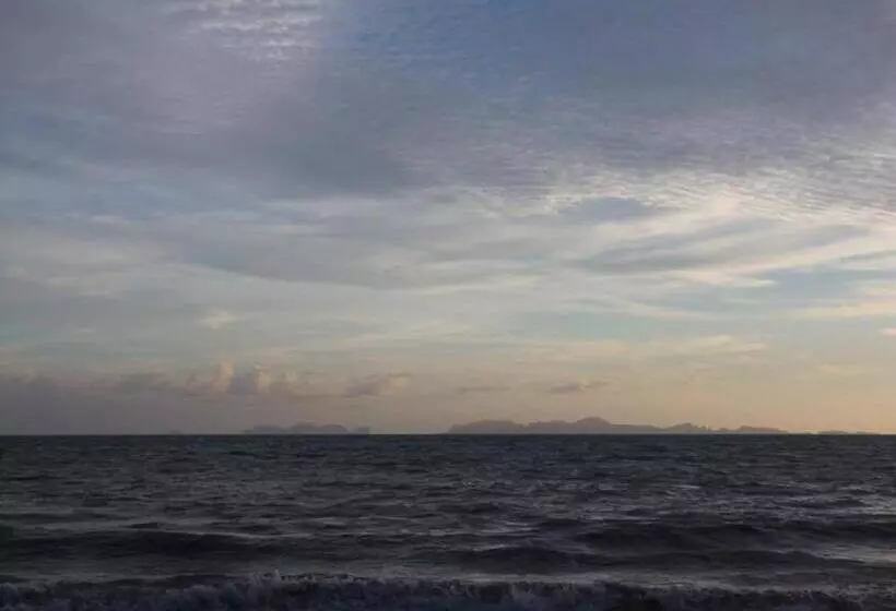 ホテル Sun Smile Beach Koh Jum