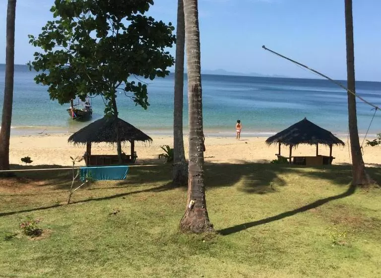 ホテル Sun Smile Beach Koh Jum
