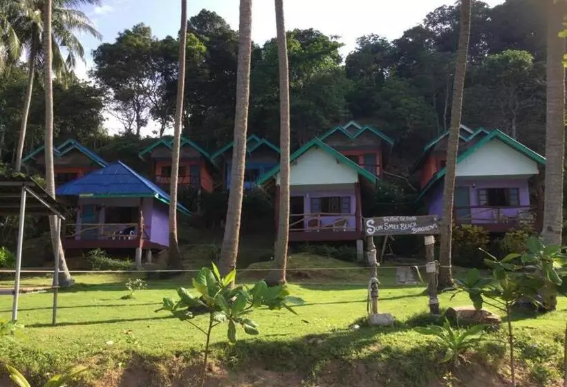 ホテル Sun Smile Beach Koh Jum