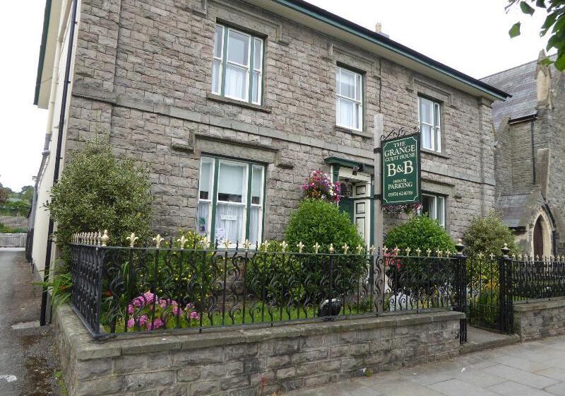 Pansiyon The Grange Guest House