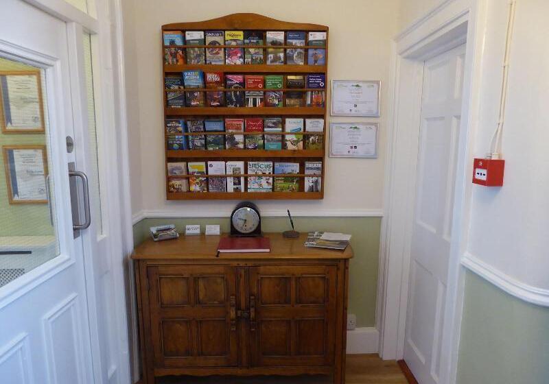 Pansiyon The Grange Guest House