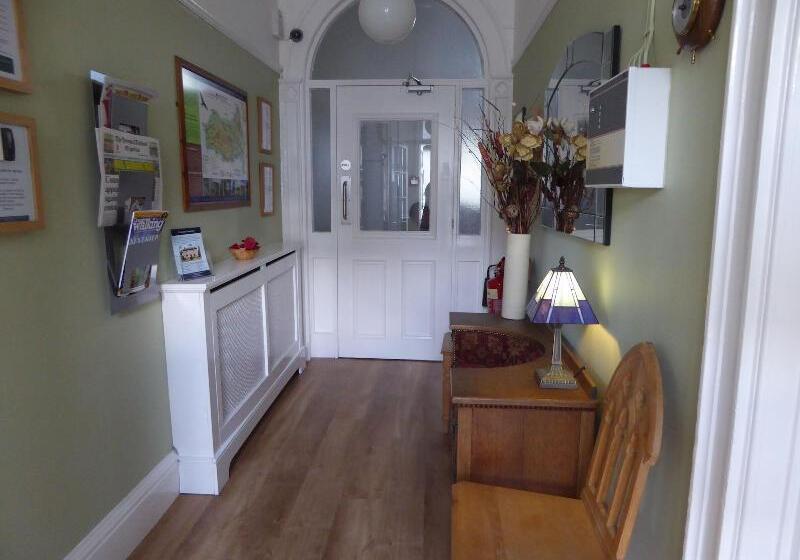 Pansiyon The Grange Guest House