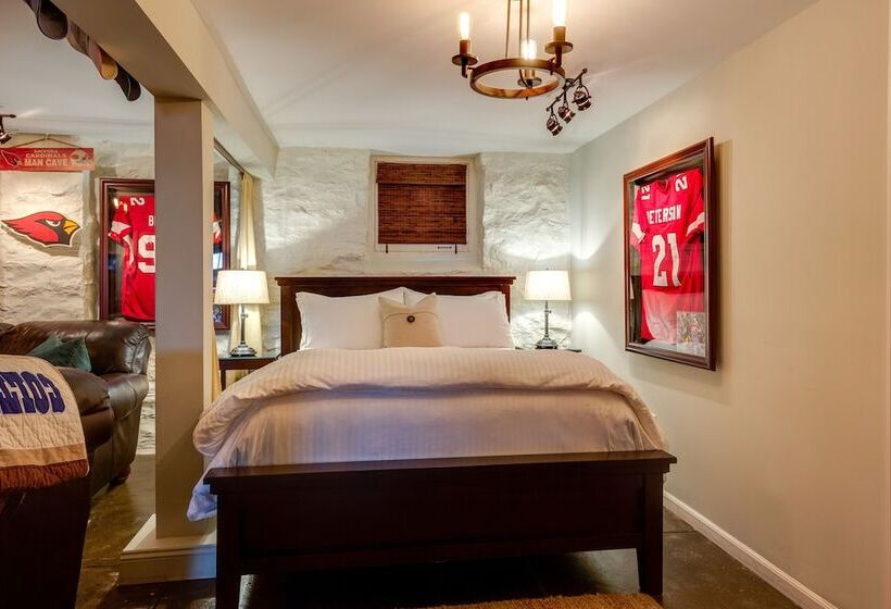 تختخواب و صبحانه Caroline House Nashville Historic Inn